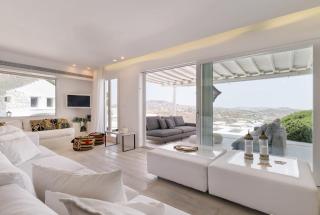 Exclusive Above Nammos Villa Villa Mystique Overlooking Famous Nammos Bar-Restaurant Infinity Pool Outdoor Bar And Bbq Mykonos - Psarou - 9