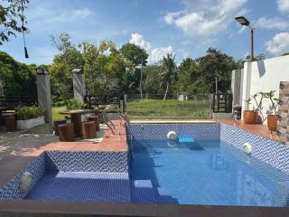 Ponfecarl Lodging - Calamba - 0