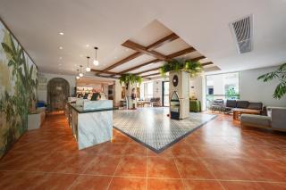 Guilin O-LIVE Social Hotel - 8