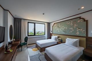 Grand Luxury Hotel - 24 Hours stay - 1