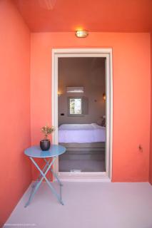 Superior Santorini Villa 2 Bedroom Villa Private Jetted Pool Amazing Sea And Sunset Views Finikia - Ia - 3