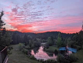 Lakeside Villa - Cottage Grove - 1