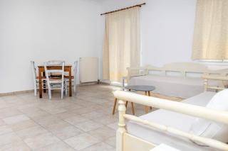 Marvelous Naxos Apartment Two Bedroom Apartment City Center 200M From The Beach Saint George - Naxos Chora - 9