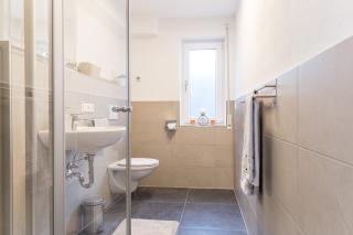 Relax-Apartment 2 mit Massagesessel, Smart-TV und Küche - Biberach an der Riss - 1