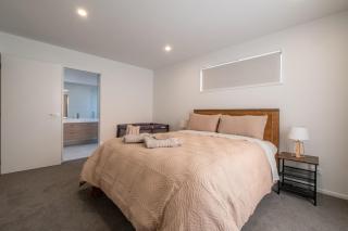 2 Houses side by side with Games Rooms Walking distance to shops and restaurants - Prebbleton - 7
