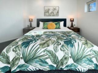 '81' Exclusive 1Bdrm Apartment wCarpark - Cairns - 9