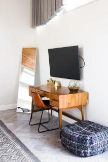 ARRIVE Palm Springs - Adults Only - 2