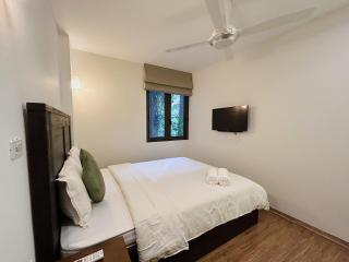 wecozy Tu Hoa - Modern 1BR Apartment, West Lake View - Hanoi - 5
