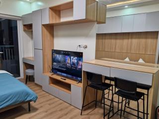 Comfy Stay 50 mbps Wi-Fi, Smart TV, Netflix - Manila - 5