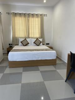 Hotel Srijan - Vrindāvan - 5