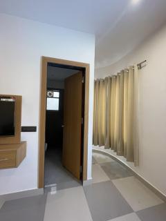 Hotel Srijan - Vrindāvan - 4
