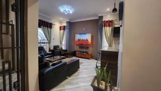 1BR Penthouse w Panoramic Views - Kampala - 0