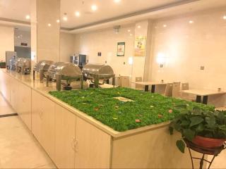 GreenTree Alliance Yichun Fengcheng Jianyi Avenue Hotel - Fengcheng - 8
