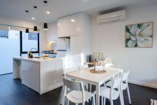 Modern 3-level Townhouse FreeParking - Melbourne - 3