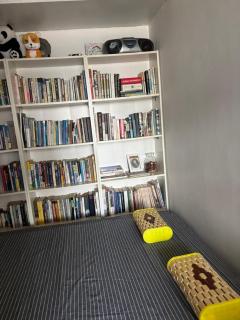 Books&Bed Close to the Lake - 7