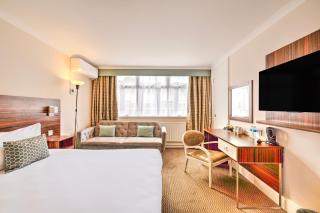 Palms Hotel & Retreat By Palette London Romford - 2