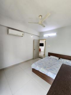 02BHK Close to Airport Market and IT Hub - 9