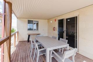 Peoples Park - Coral Bay - 5