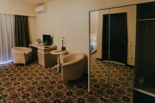 Hotel Romanita - 4