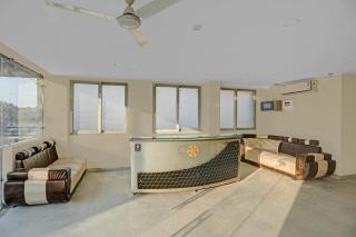 Super Townhouse Crystal Leaf - Indirapuram - 8