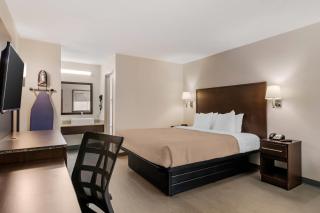 Quality Inn & Suites I-10 near Fiesta Texas - San Antonio - 2