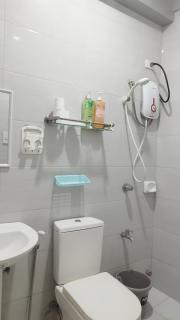 Tokai's CC House - 6