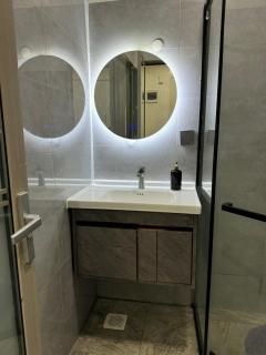 Executive Spacious Studio in Kilimani - 5