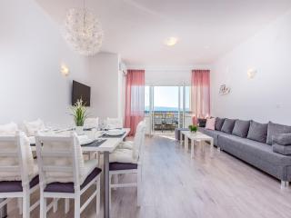 Gorgeous homes with swimming pool, jacuzzi and a magnificent sea view - Dramalj - 9