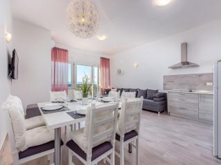 Gorgeous homes with swimming pool, jacuzzi and a magnificent sea view - Dramalj - 7