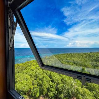 Aqua Horizon Beachside Condo I Signature Art Suites - 7