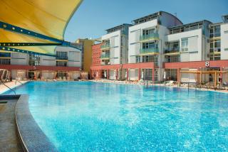 Elit 3 Holiday Apartments - 1