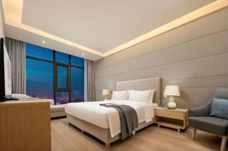 Yinxitang Suites Hotel, Chengdu Chunxi Road, Luomashi Subway Station - 9