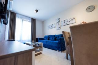 Crystal Luxury Apartments - 7