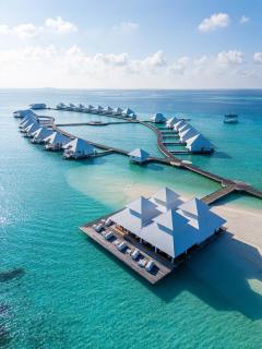 Diamonds Athuruga Maldives Resort & Spa - 4