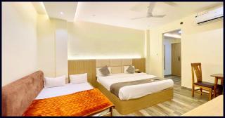 HOTEL P R ! Ujjain, Near Shri Mahakaleshwar Jyotirlinga Temple - Lift & Parking Facilities - Fully Air Conditioned And Spacious Room - Best Hotel In Ujjain - Ujjain - 9