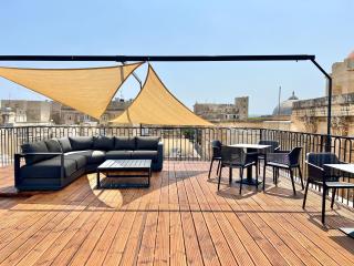 Florette Suite 1BR with Stunning Lounge Terrace by ArcoBnb - Floriana - 4