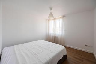Modern & Quiet - 2 Bedroom Apartment with Sea Views - Port-de-Bouc - 5