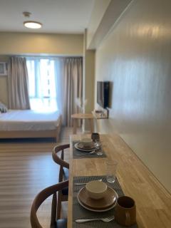 Serene Minimalist Studio in IT Park - Cebu City - 4