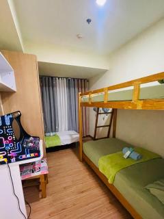 Rhome Staycation by Azure St Tropez Tower Beach View Condo Unit - Manila - 2