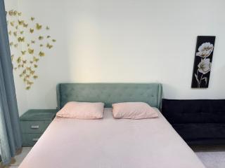 Spacious Studio in Dubai Sports City - 4