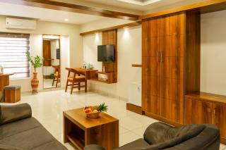 Hotel Crystals Cove - Thekkady - 4