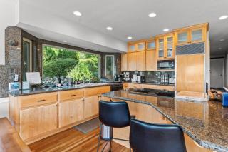 Riverview Luxury Retreat - Camas - 5