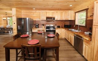White Pine Lodge - 1