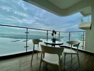 Amberside Danga Bay Sea View 3R3B 10pax - Johor Bahru - 1