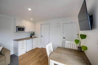 Cabbage Tree Corner - 1