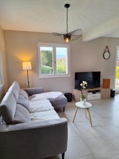 Maison individuelle, 10 minutes de Colmar 4 chambres - 8 personnes - 2 sdb - 5