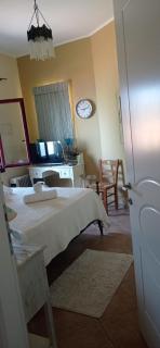 Aggeliki's Beach Escape Above the Sea - Northern Chios - Límnos - 0