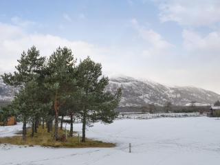 The Den - Etteridge - 1