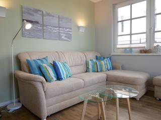 Villa Antje Whg 05 mit Terrasse - 1