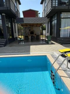 Blue Horizon Apartments - 2